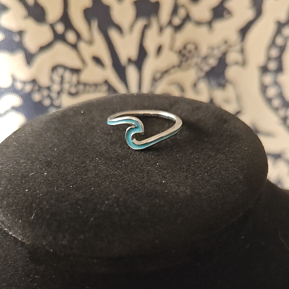 Silver Wave Ring with Turquoise Accent - Women Jewelry